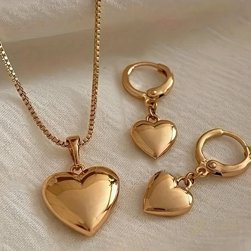 Golden Heart Romance Set – Necklace & Earrings Set