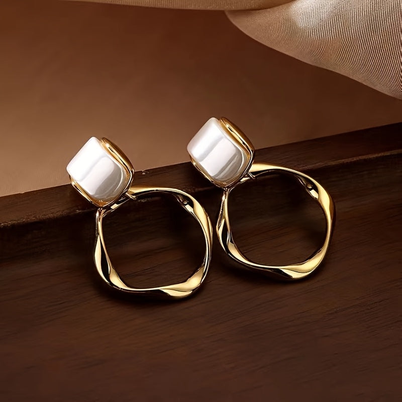 Golden Pearl Aura Earrings – Sculpted Elegance with Modern Twist