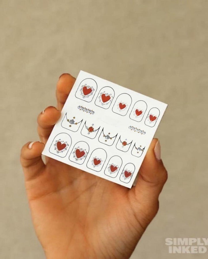 Minimalist Heart Nail Art Sticker