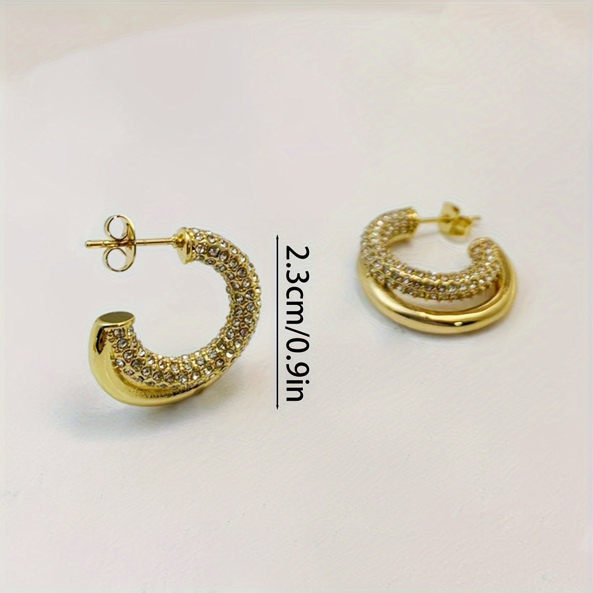 Golden Luxe Hoop Earring Collection – 26 Pairs of Trendy Gold Plated Hoops for Every Occasion