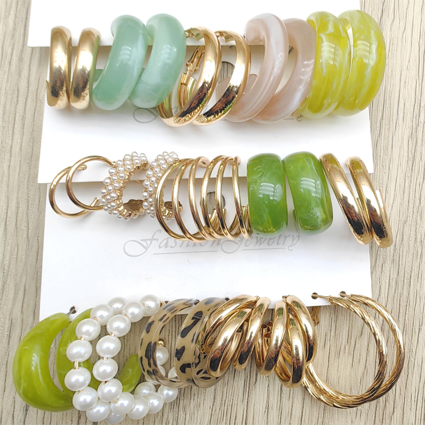 Aura Gold Hoop Earring Set – 15 Pairs of Trendy Hoops with Pearls, Marble & Resin Finish