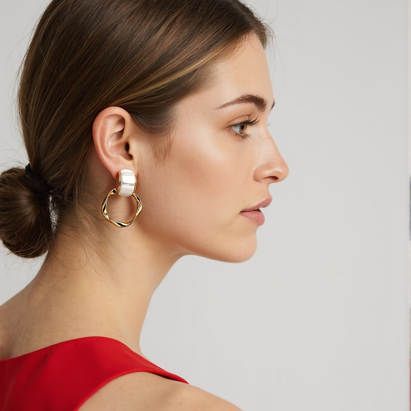 Golden Pearl Aura Earrings – Sculpted Elegance with Modern Twist