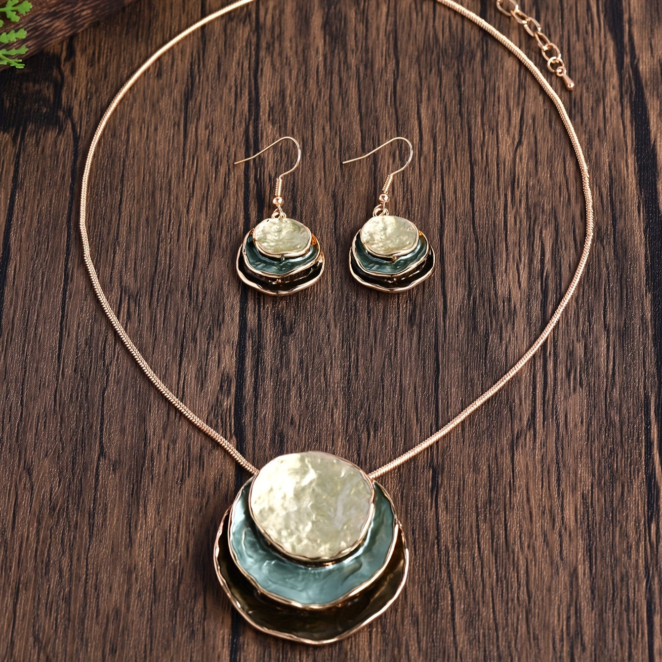 Layered Ocean Waves Necklace Set – Boho Chic Necklace & Earrings Set